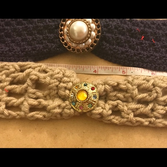 Crochet headband - Picture 2 of 2